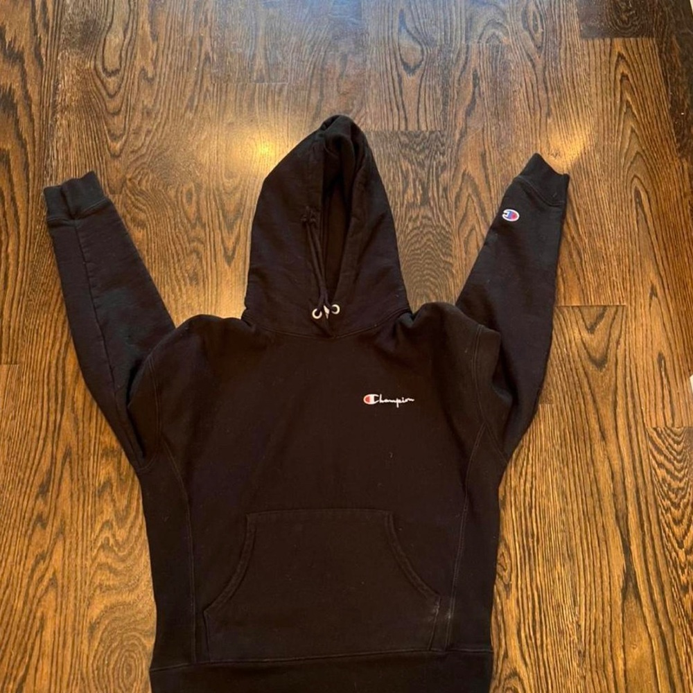Black Champion hoodie, worn, good condition